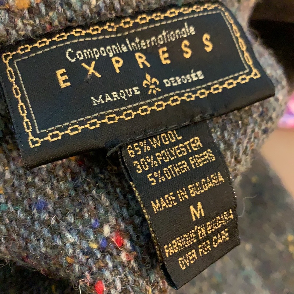 Jacket 🧥 - Picture 4 of 5